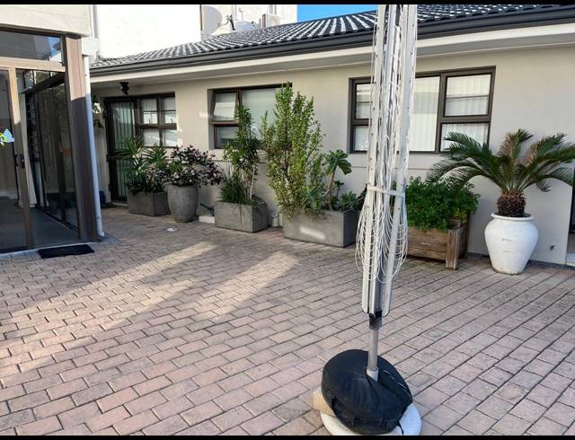1 BEDROOM APARTMENT TO LET IN MELKBOSSTRAND CENTRAL